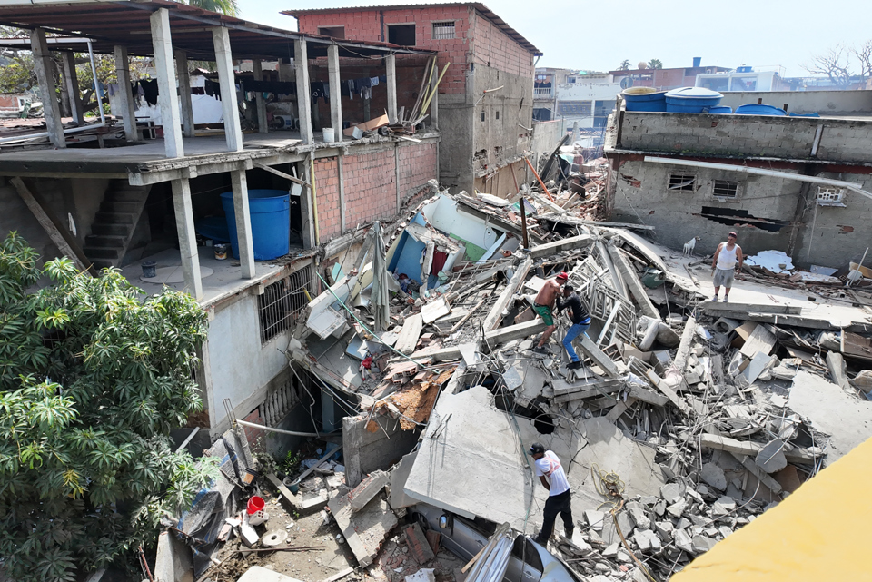 Building Collapse After Venezuela Earthquake