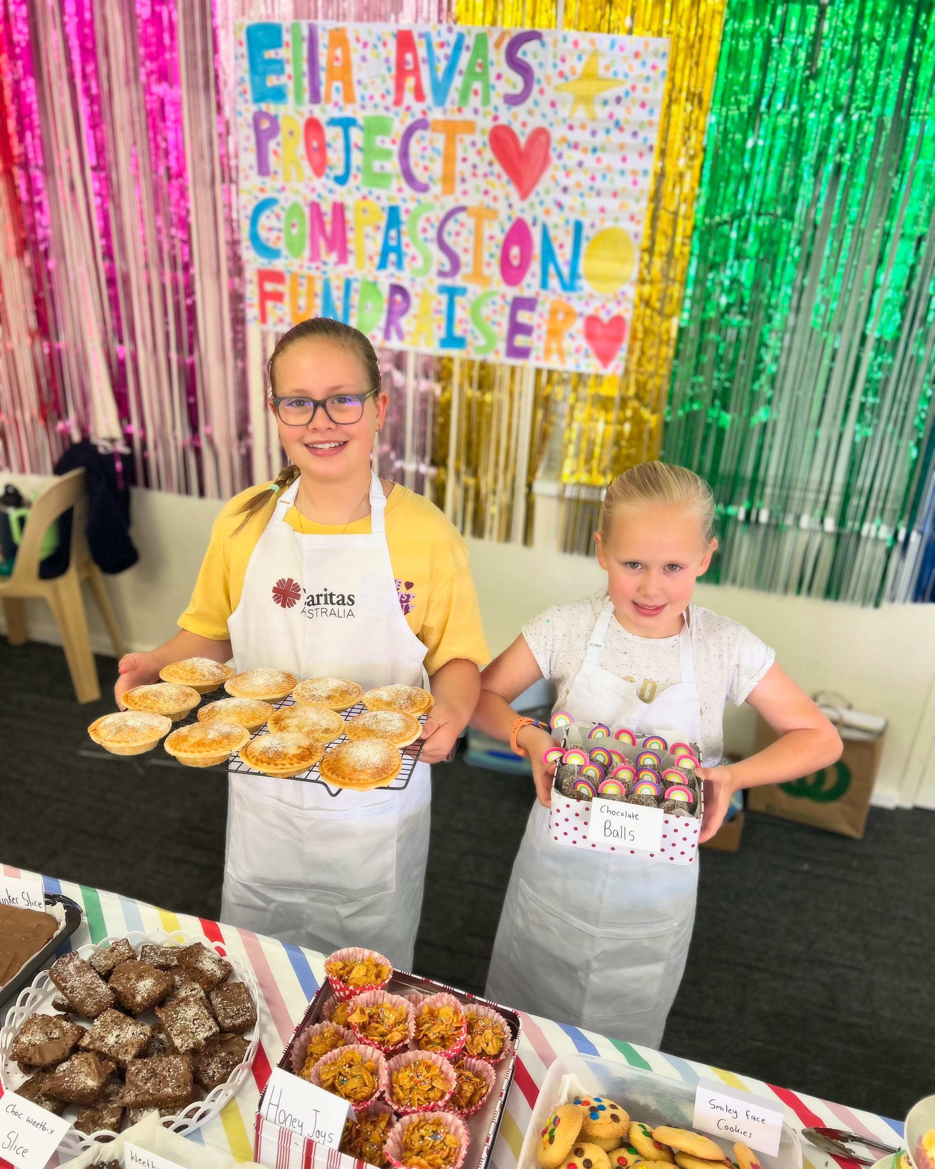 Ella And Ava Bakesale