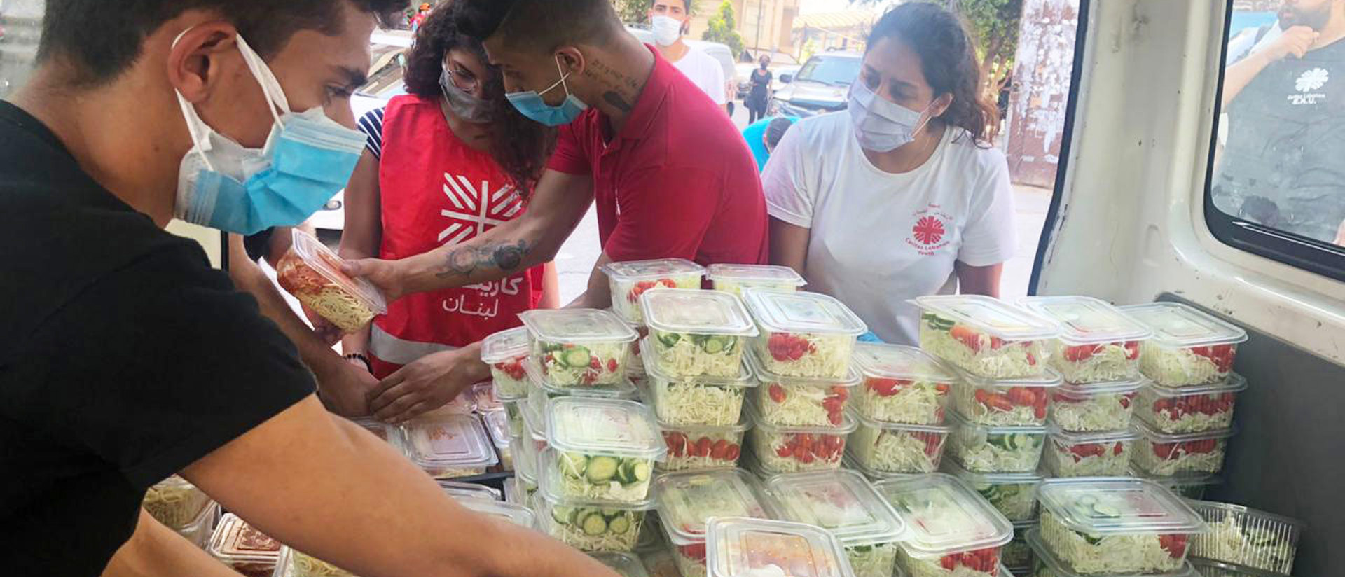 Youth Distributing Food Credit Caritas Lebanon