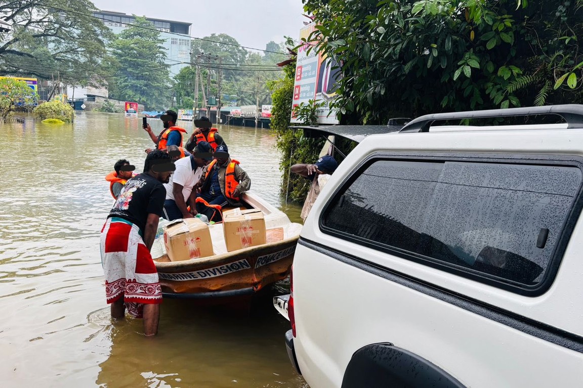 Caritas Partners Distributing Dry Food To The Affected People Of Avissawella Area Photo Credit Caritas Ratnapura