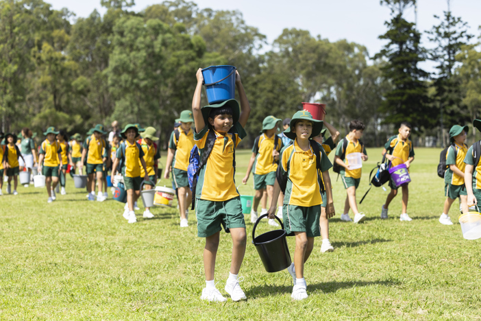 More than 700 students and staff from 23 schools across Catholic Schools Parramatta Diocese (CSPD) coming together for a BIG Water Walk.jpg