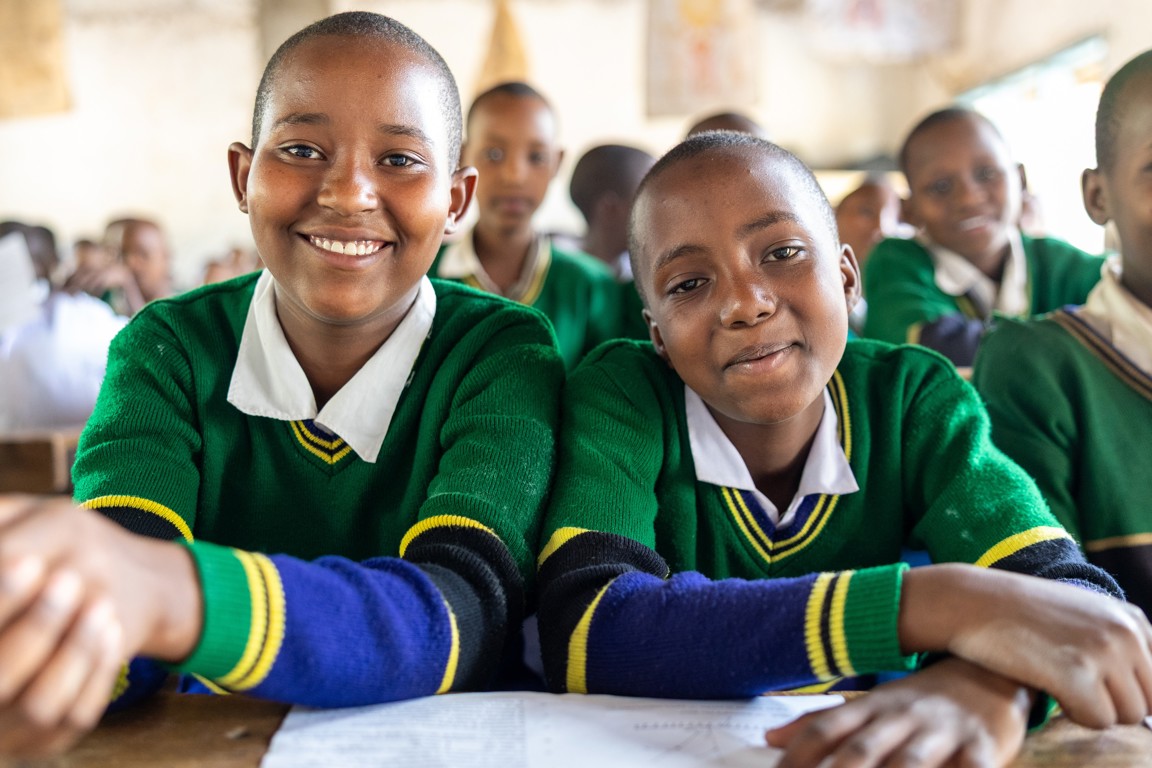 Sisilia and her classmate. Photo: Caritas Australia. (1)