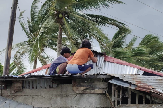 Philippines typhoon Uwan Camarines Sur, Photo Credit, Caritas Libmanan 15
