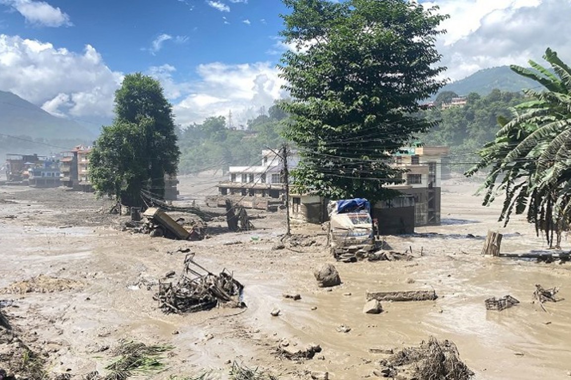 Onlinekhaber (Flood Affected Area Damaged Houses At Nuwakot Dhungebazar) 1