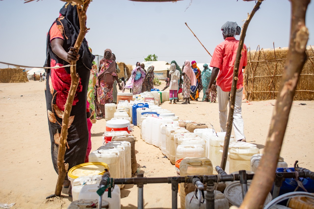 Water Distribution To Those Displaced By The Conflict In Sudan Photo Credit CAFOD