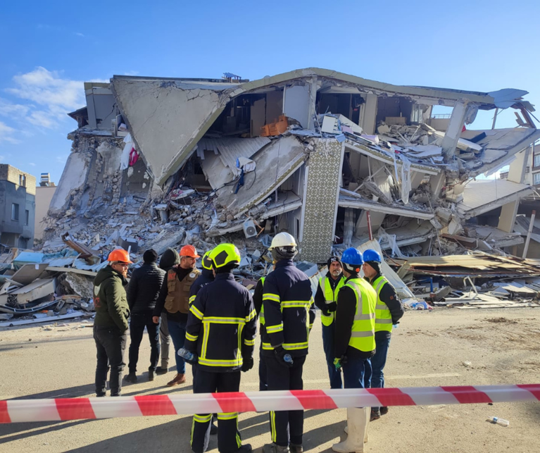 Building damaged by earthquake in Turkey. Photo: Caritas Network