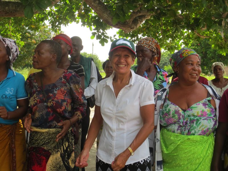 Sr Ivy Khoury In Mozambique. Photo Caritas Australia Min