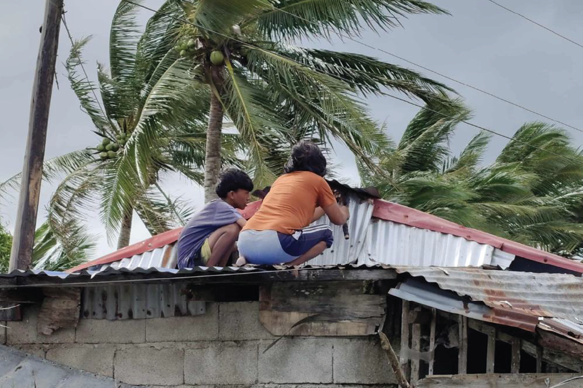 Philippines typhoon Uwan Camarines Sur, Photo Credit, Caritas Libmanan 15